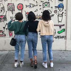 Meet your Posher, Alisa